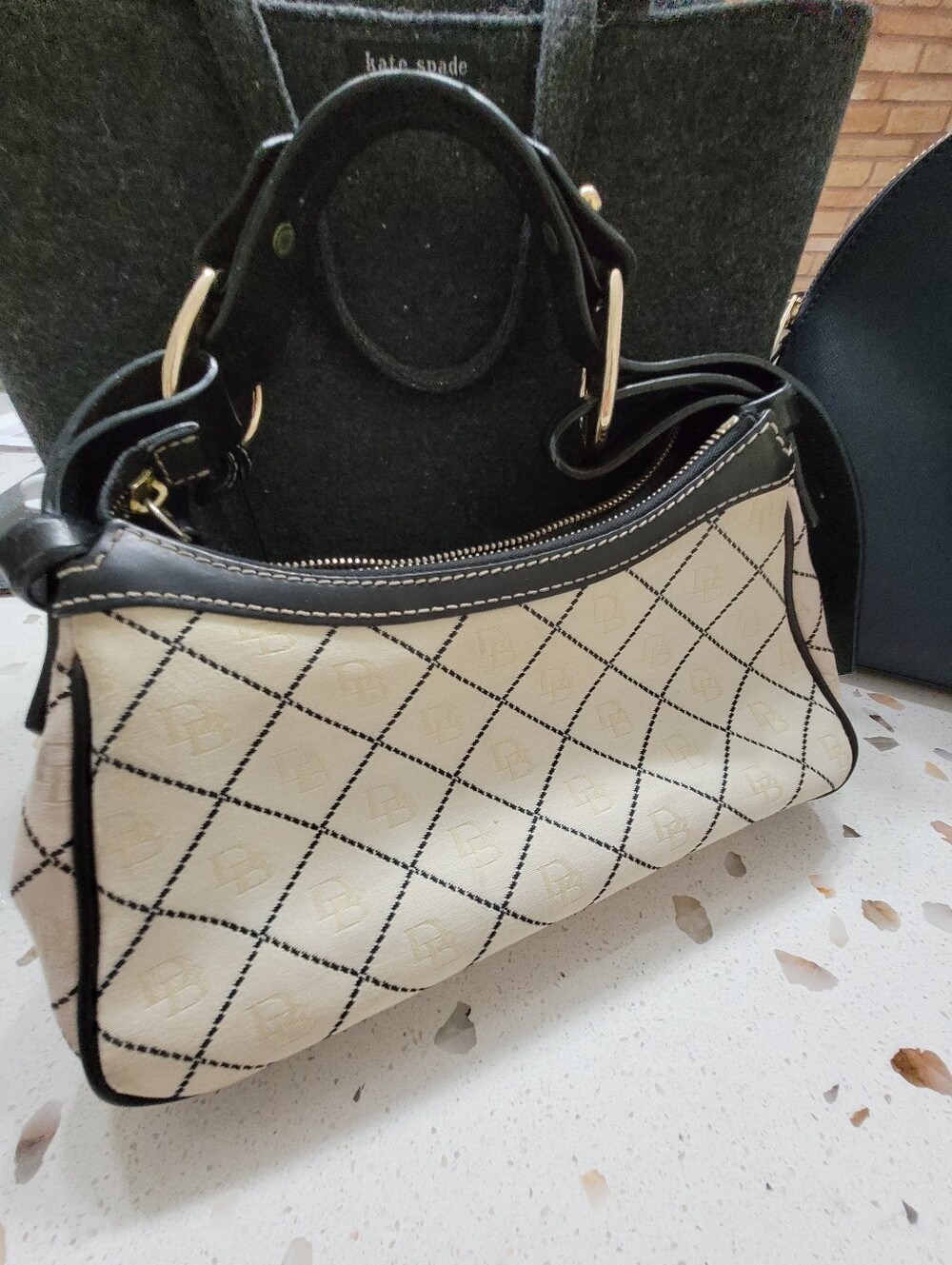 Dooney and Bourke Y2K Beige Canvas Logo Shoulder Bag Leather Strap Purse Handbag